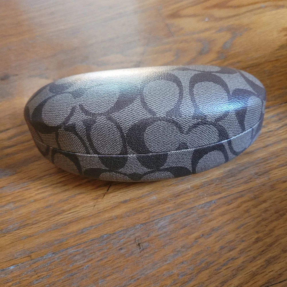 Coach eyeglass / sunglasses case